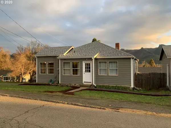 Sutherlin, OR 97479,545 N WILLAMETTE ST