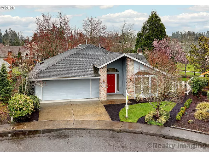 15622 NE RUSSELL PL, Portland, OR 97230