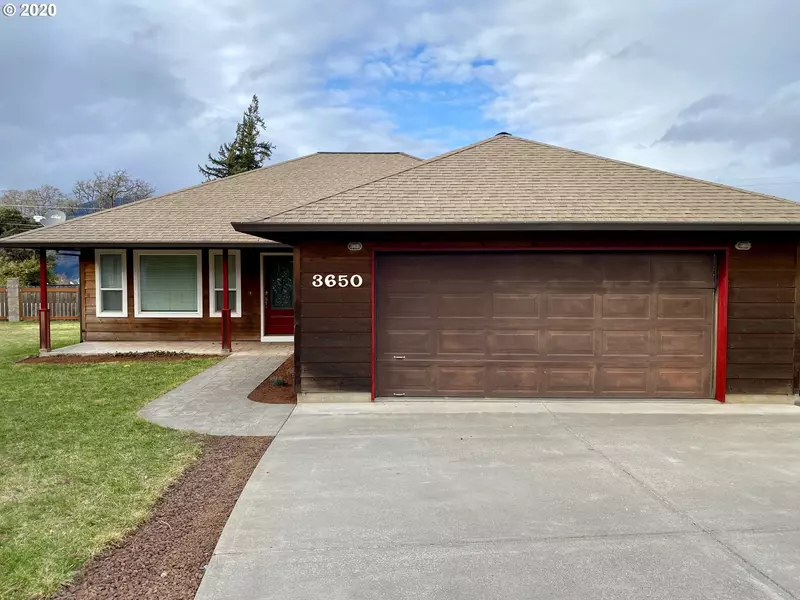 3650 PARK PLACE LOOP, Hood River, OR 97031