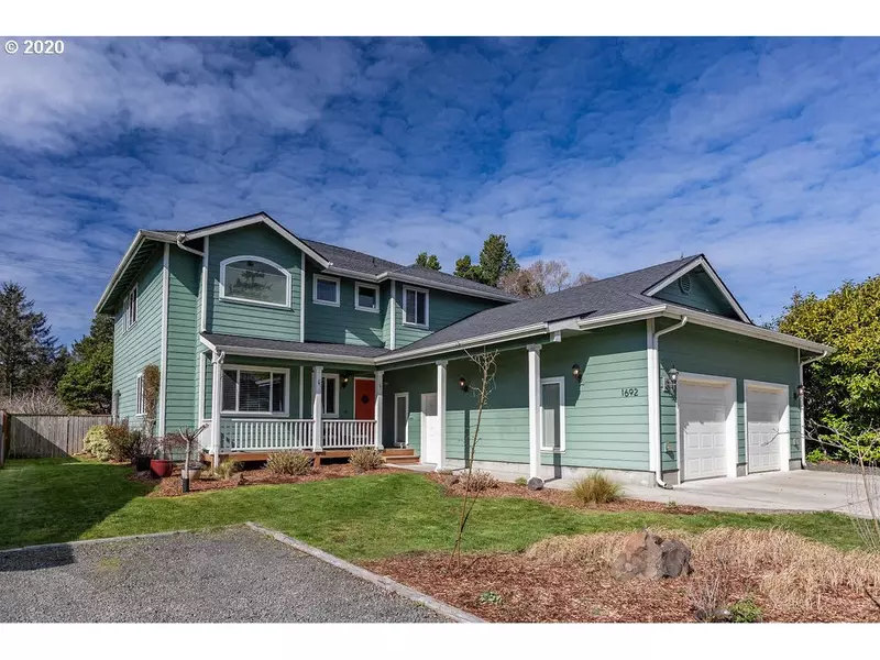 1692 Heritage RD, Gearhart, OR 97138