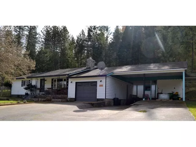 1112 GLENDALE VALLEY RD, Glendale, OR 97442