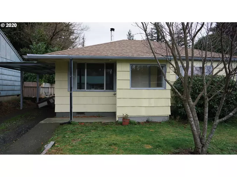 1570 N IVY ST, Coquille, OR 97423