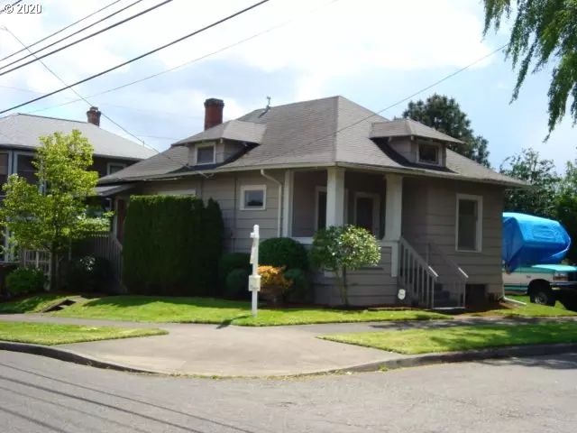 6106 S HOOD AVE, Portland, OR 97239