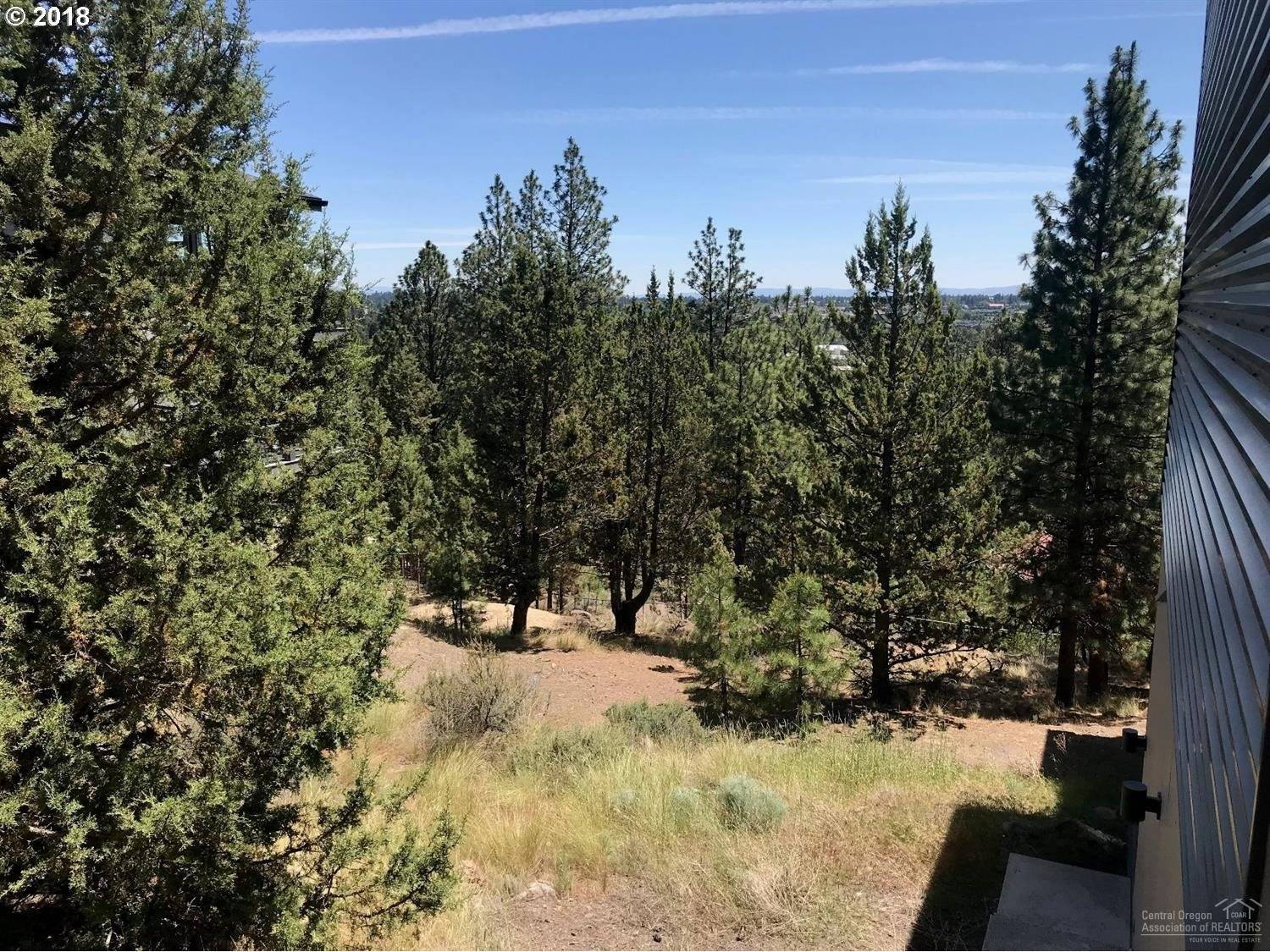 1737 SW TROON AVE, Bend, OR 97702