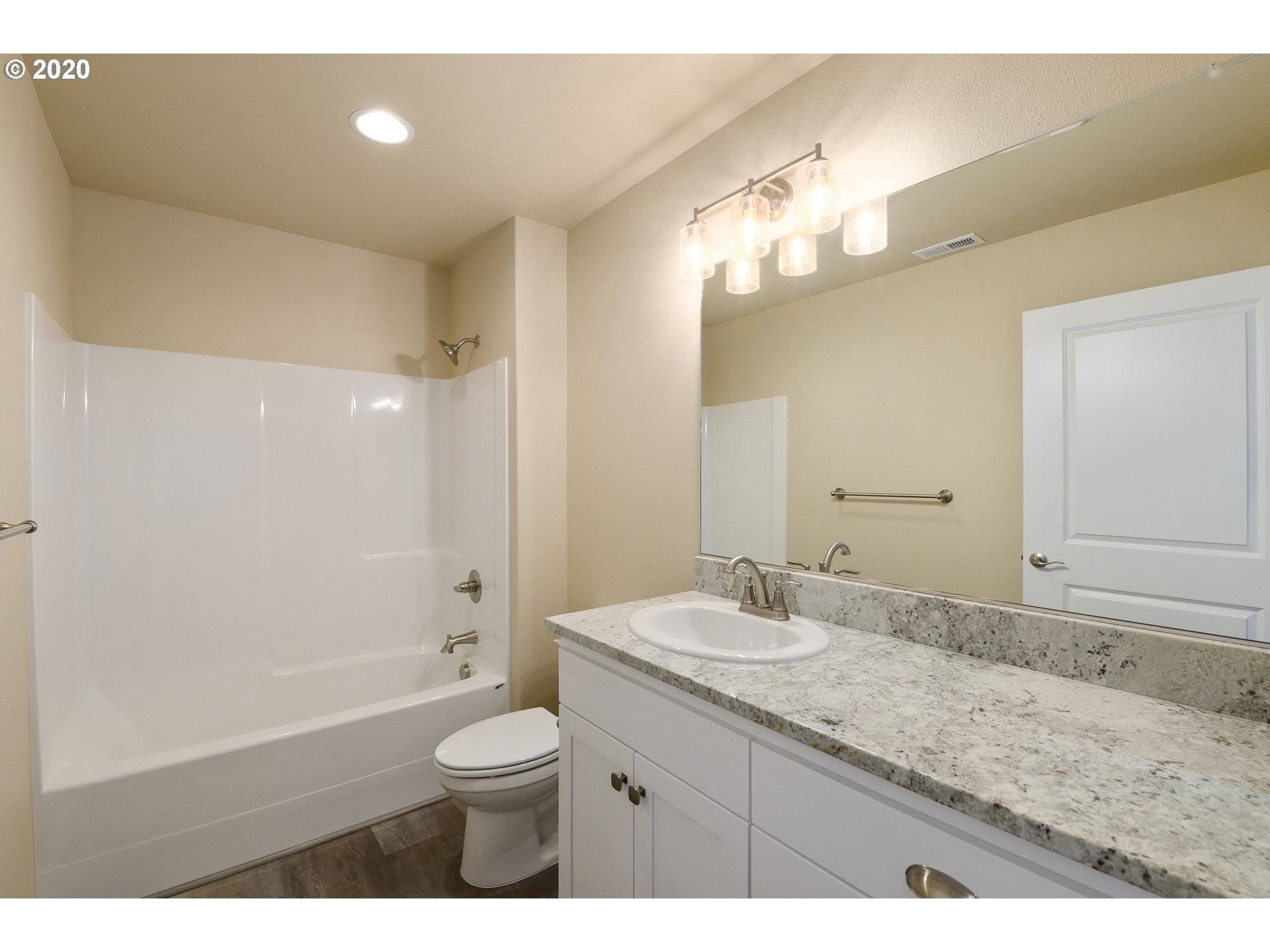 Dallas, OR 97338,2033 ACADEMY ST