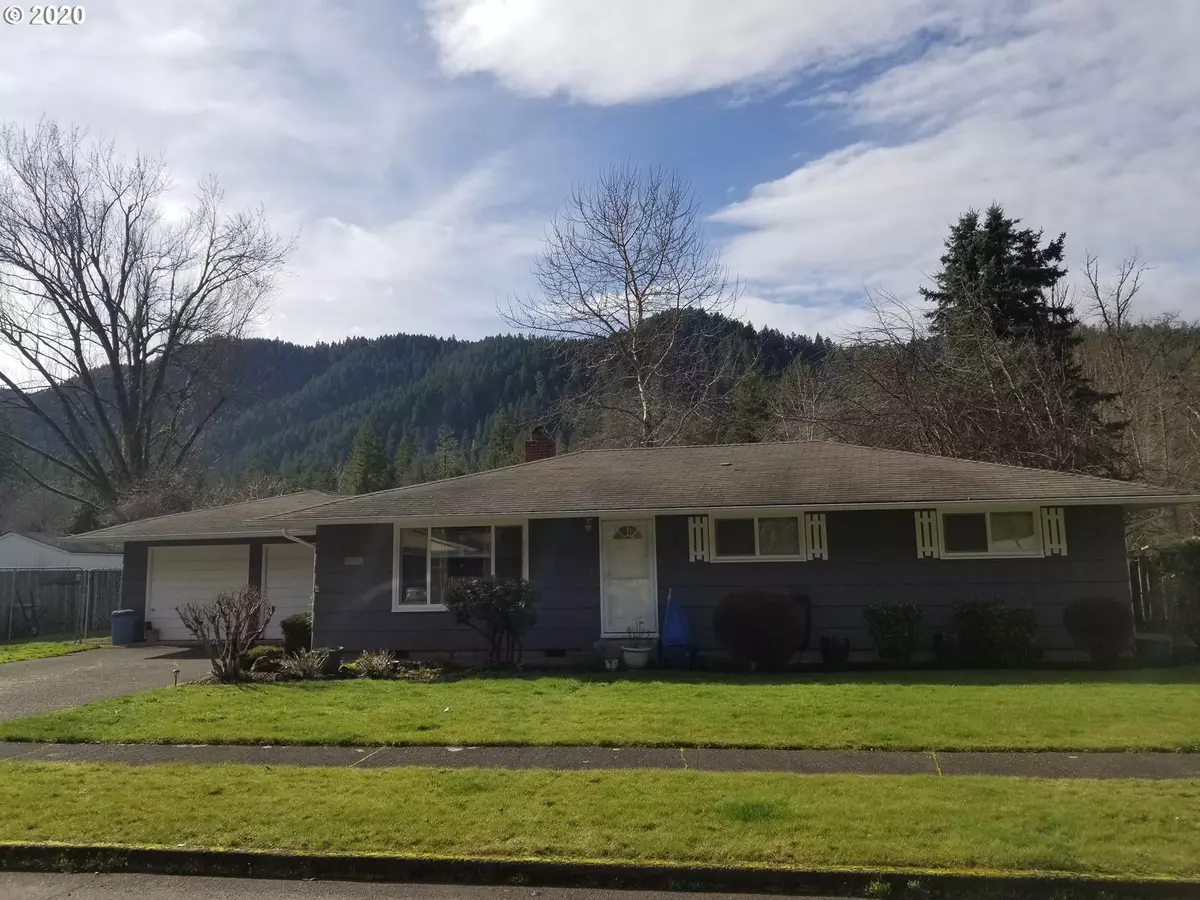 Westfir, OR 97492,77046 WESTRIDGE AVE