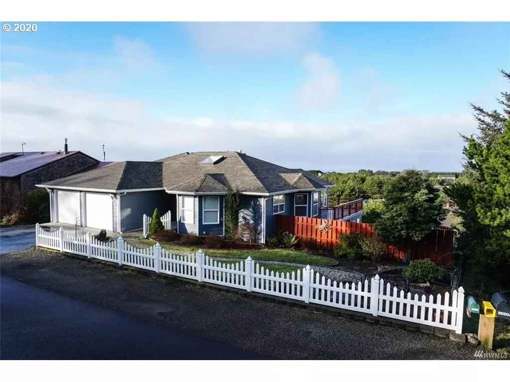 Ocean Park, WA 98640,35503 J PL