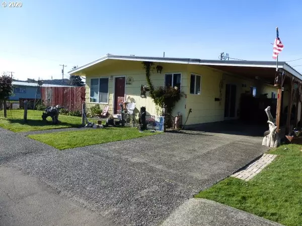 2091 ALDER AVE, Reedsport, OR 97467