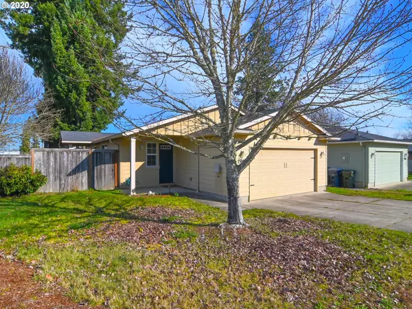 Veneta, OR 97487,25065 COTTAGE CT