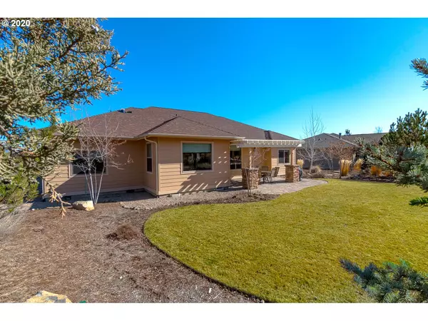 Redmond, OR 97756,750 VICTORIA FALLS DR