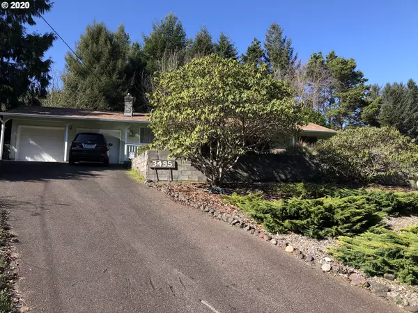 3495 FERNWOOD PL, Reedsport, OR 97467