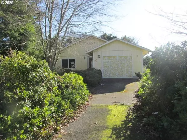 10 SPRUCE CT, Depoe Bay, OR 97341