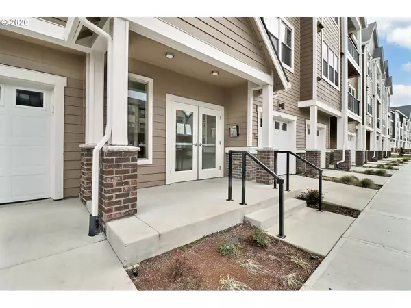 Portland, OR 97229,16405 NW CHADWICK WAY #302