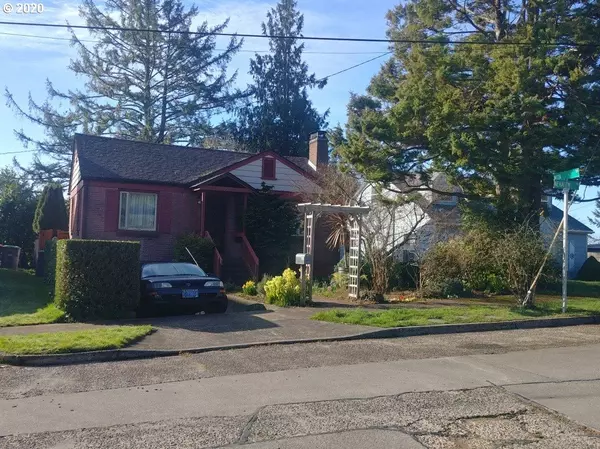 27 Nehalem AVE, Astoria, OR 97103