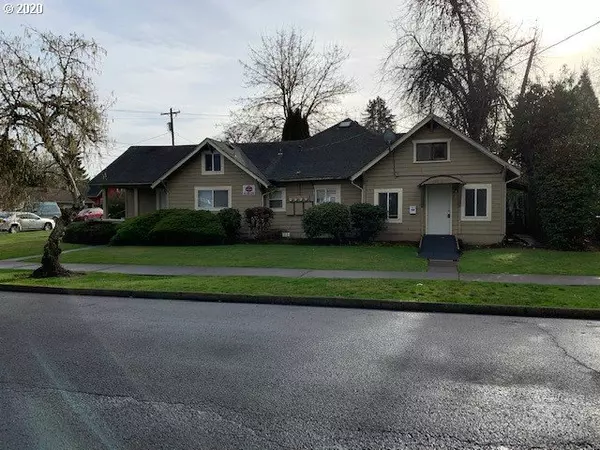 Monmouth, OR 97361,219 W CLAY ST