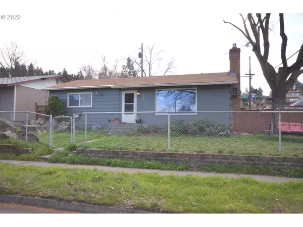 The Dalles, OR 97058,322 W 14TH