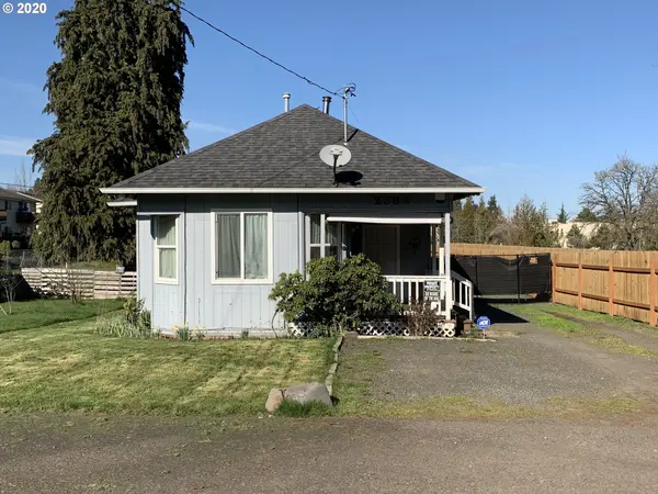 2332 E WHITEAKER AVE, Cottage Grove, OR 97424