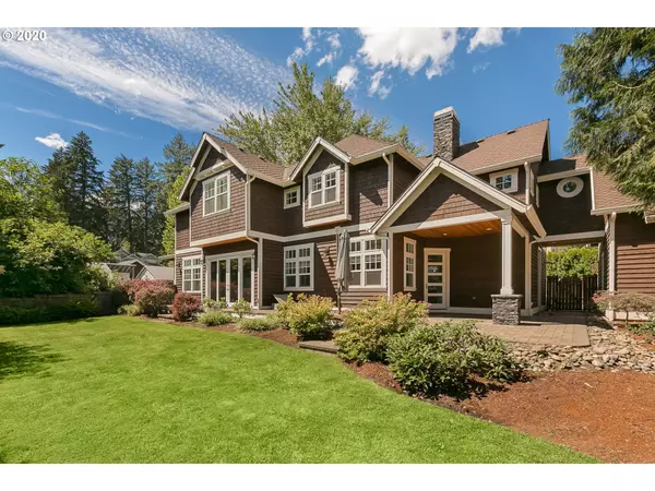 Lake Oswego, OR 97034,401 9TH ST