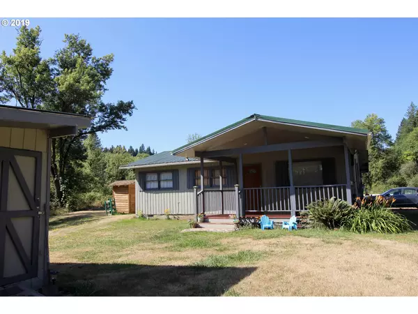 15462 S BUCKNER CREEK RD, Mulino, OR 97042