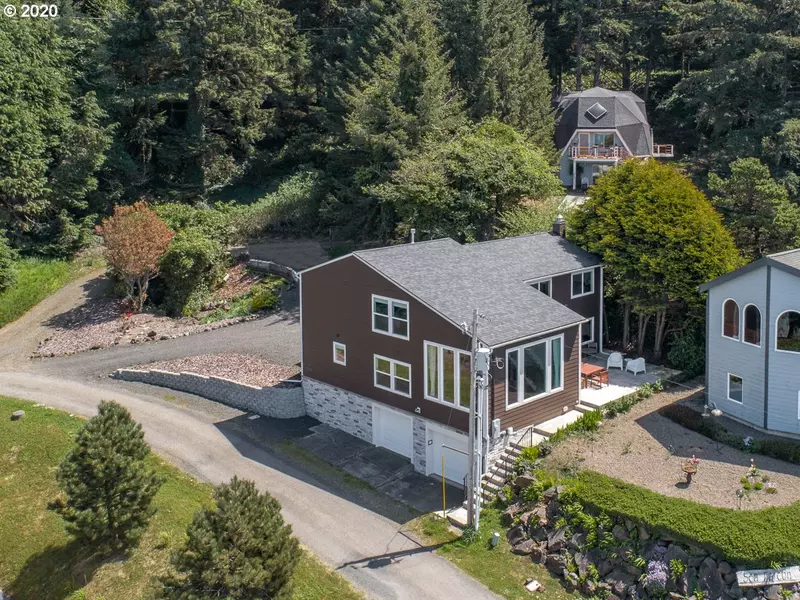 3763 ROCKY CREEK AVE, Depoe Bay, OR 97341