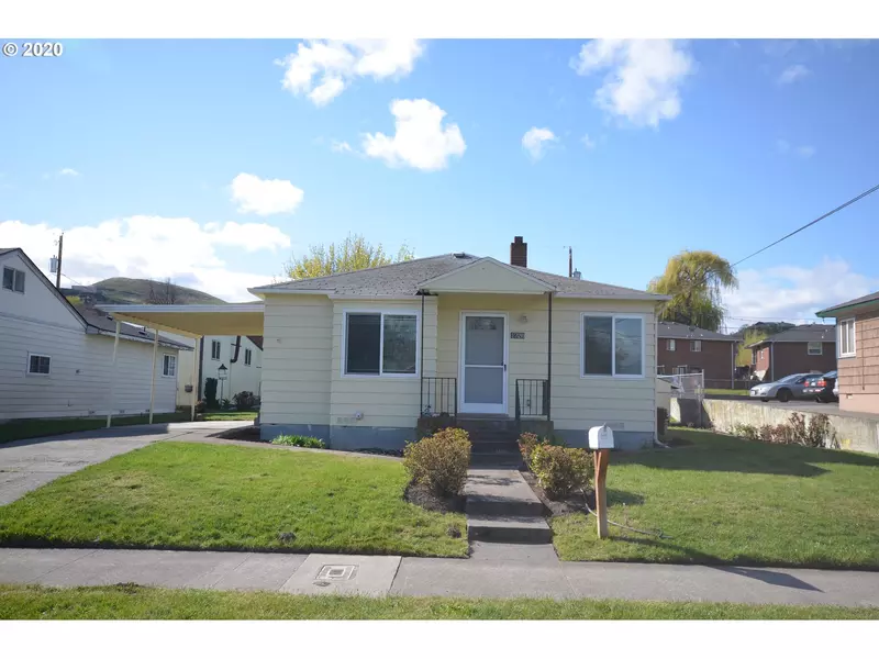 1720 E 9th ST, The Dalles, OR 97058