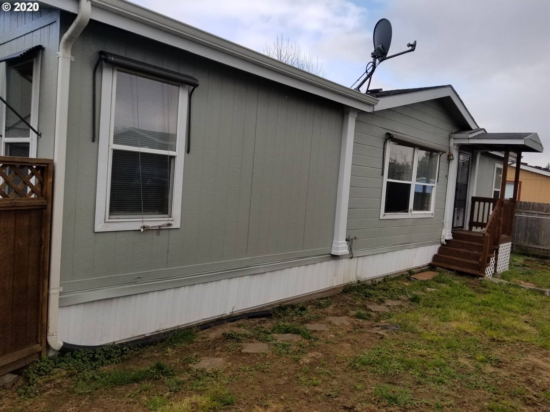 St Helens, OR 97051,2154 Oregon ST #21