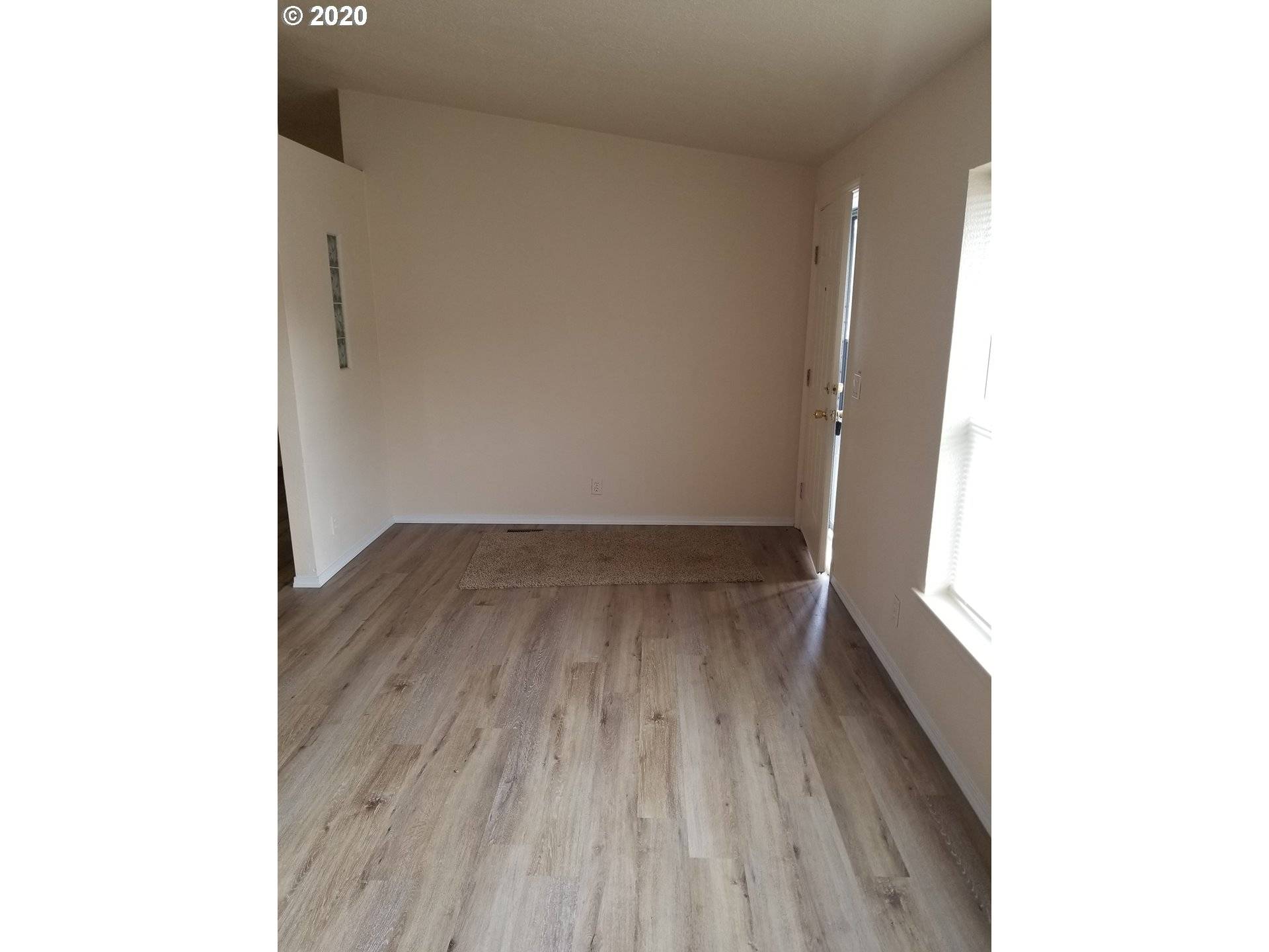 St Helens, OR 97051,2154 Oregon ST #21