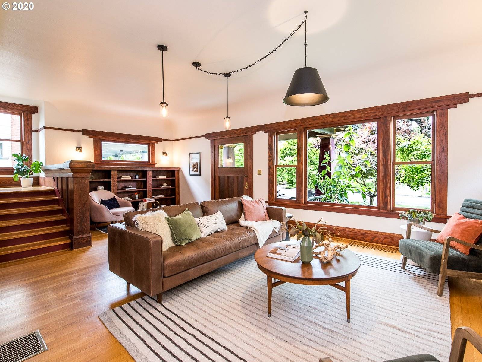 Portland, OR 97232,535 NE LAURELHURST PL