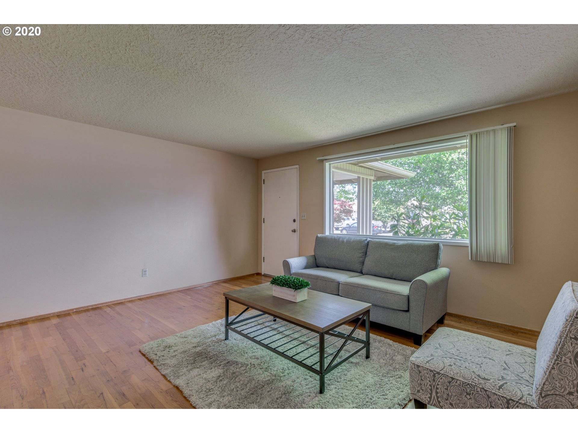 Woodburn, OR 97071,915 CAHILL WAY