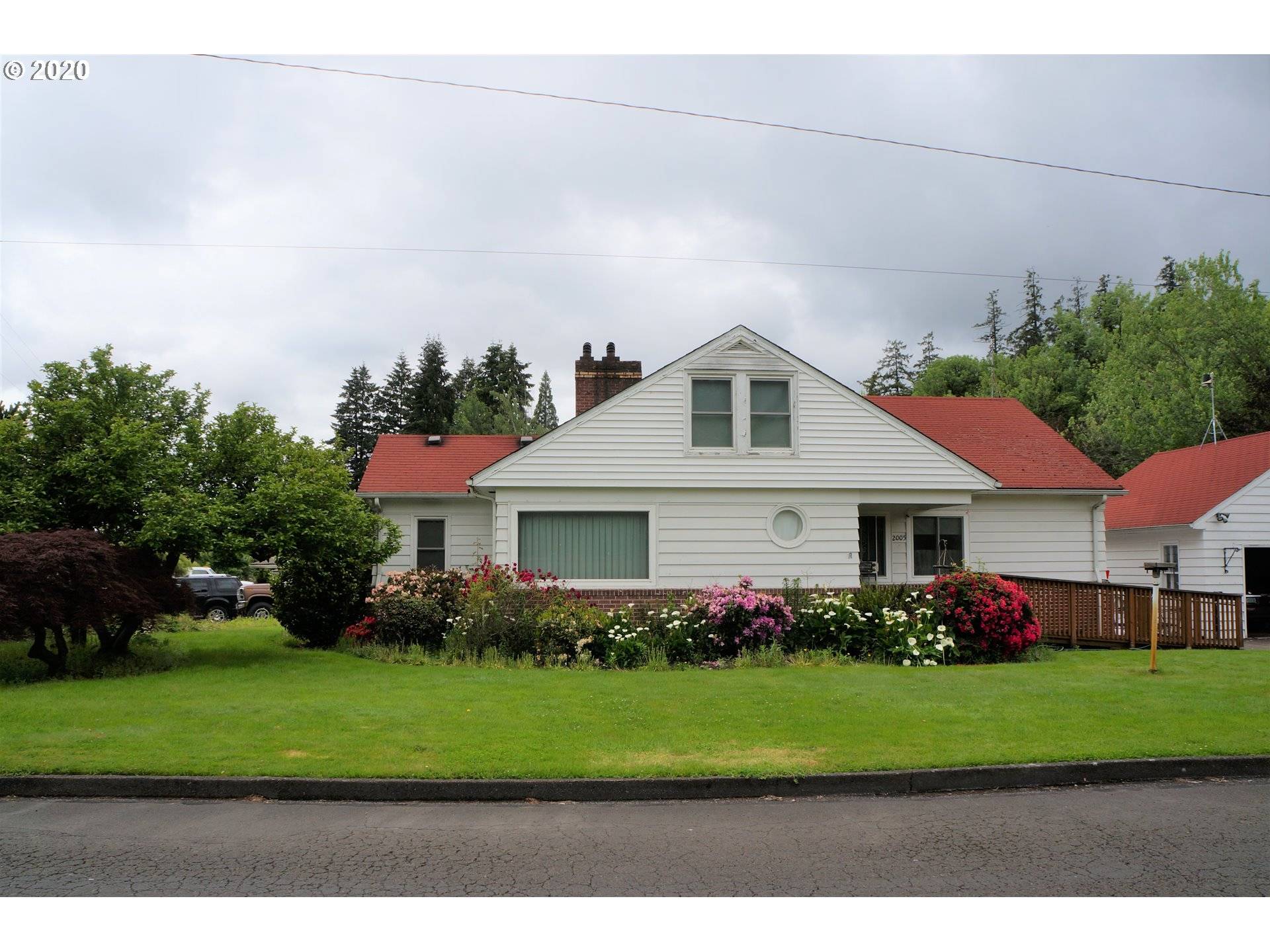 2005 NE KOCH ST, Mc Minnville, OR 97128