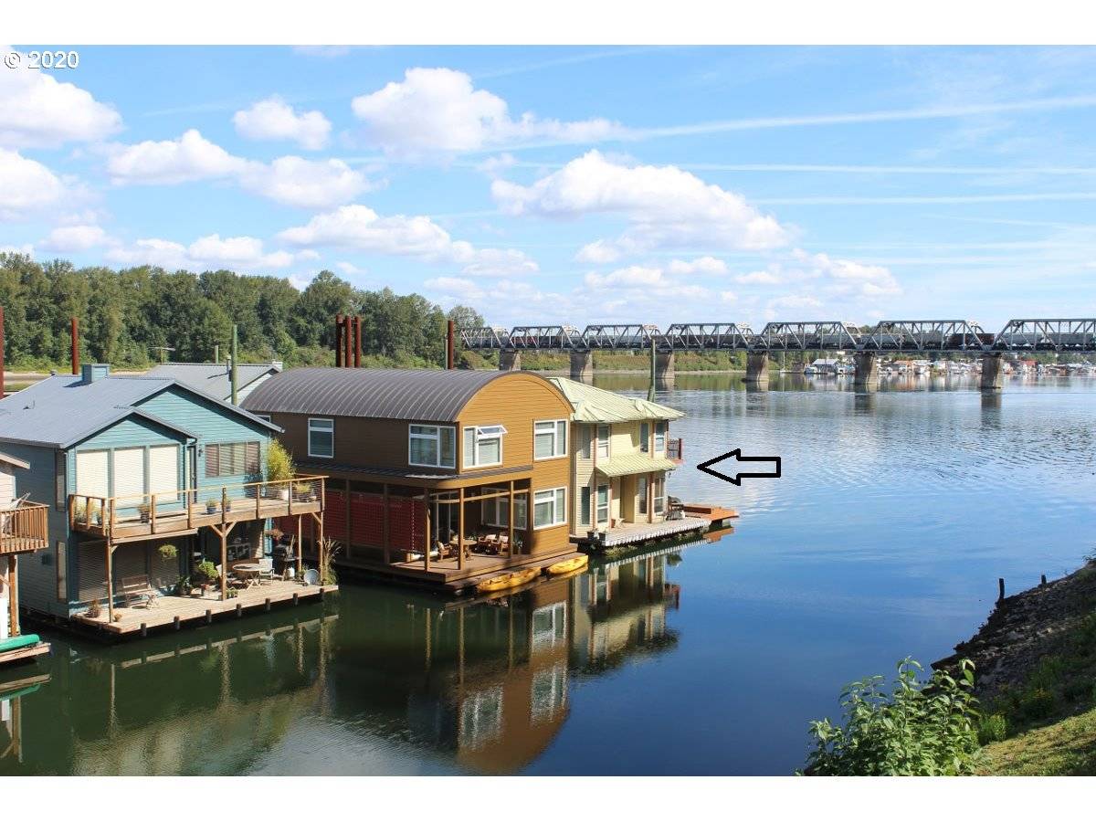 3939 N Marine DR #13, Portland, OR 97217