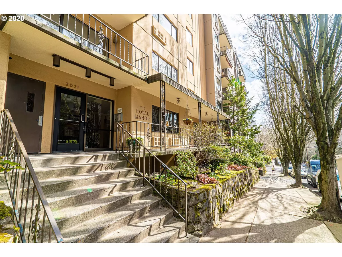 Portland, OR 97205,2021 SW MAIN ST #64