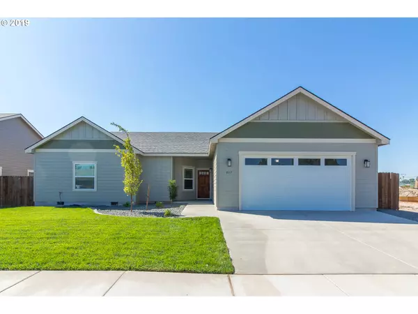 938 SW COYOTE DR, Hermiston, OR 97838