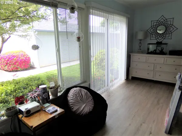 650 HARLOW RD #153, Springfield, OR 97477