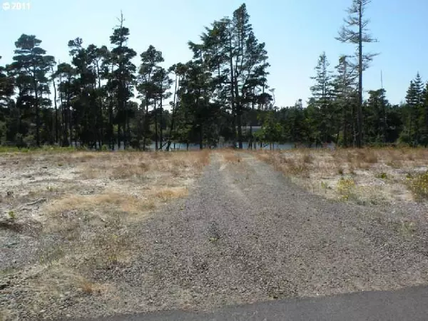 Florence, OR 97439,LAKE POINT DR #Lot75