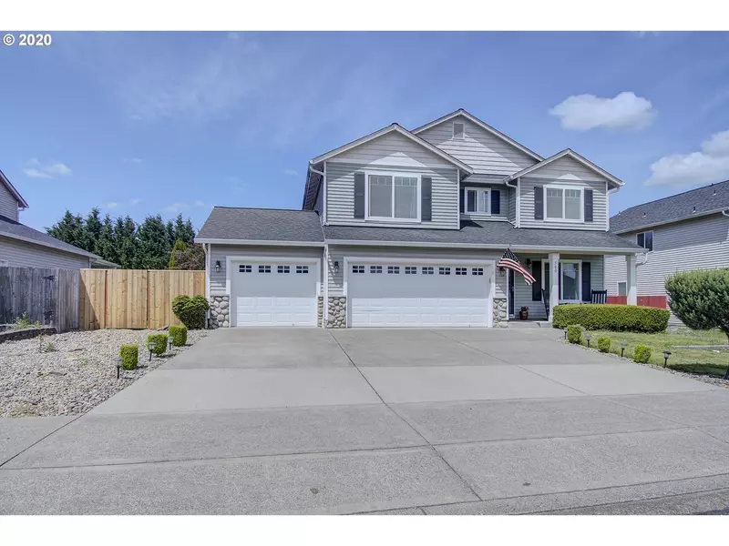 500 E HOAG ST, Yacolt, WA 98675