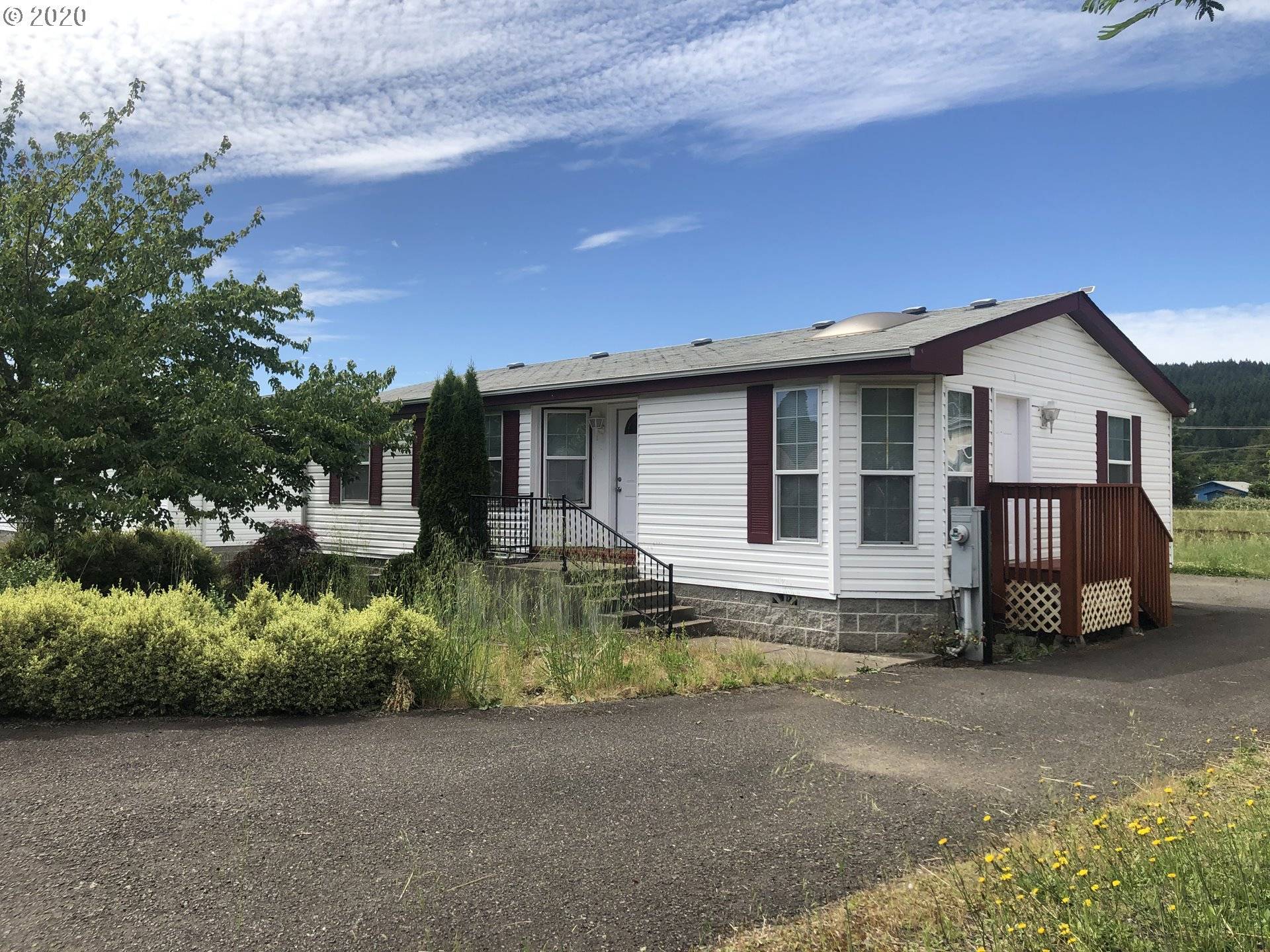 Sutherlin, OR 97479,221 HEAVENLY CT