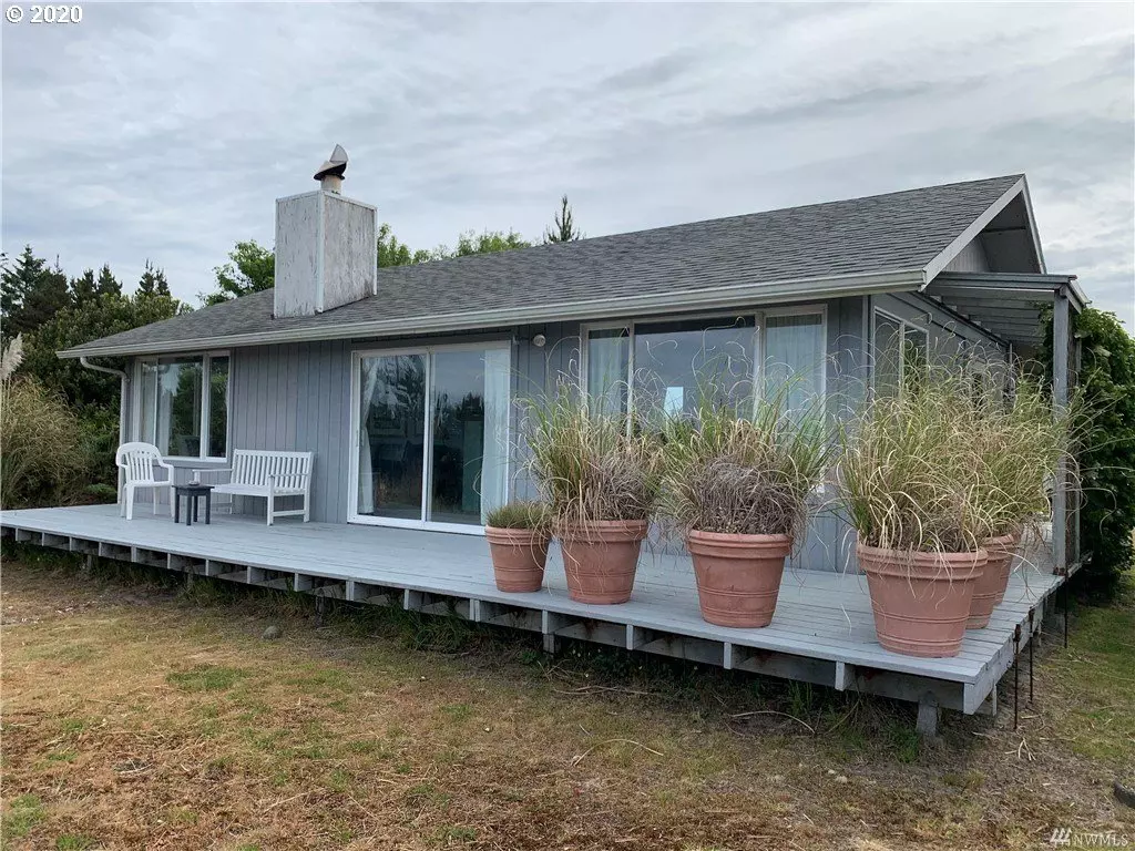 Ocean Park, WA 98640,27215 K LN