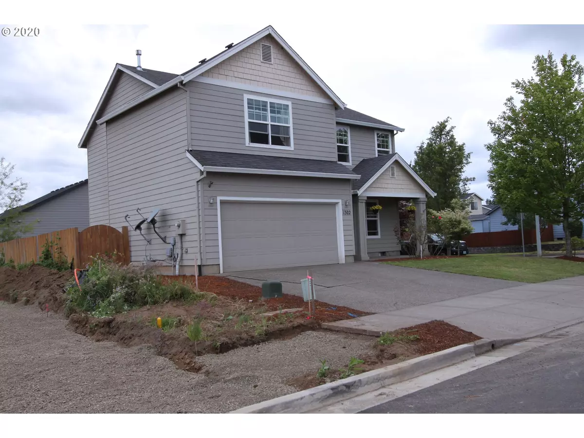 Woodburn, OR 97071,1302 DAHLIA ST