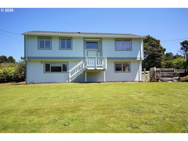 10093 NW PACIFIC COAST HWY, Seal Rock, OR 97376