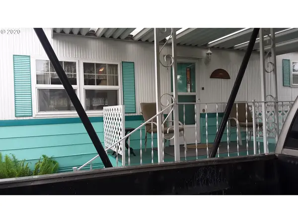 39202 CAMP CREEK RD #SP 6, Springfield, OR 97478