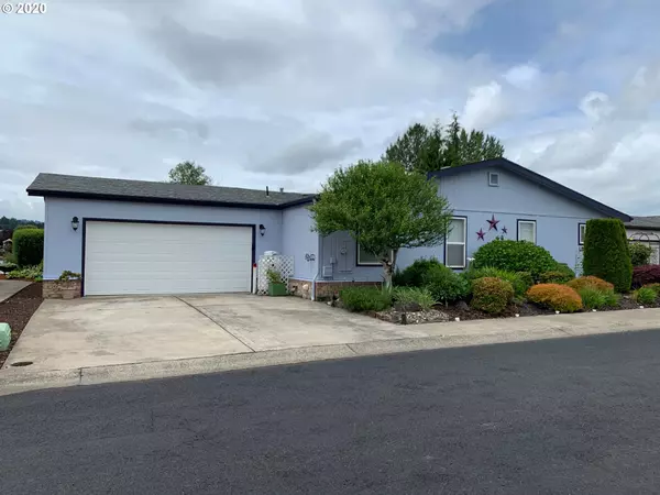 51463 Springlake LOOP, Scappoose, OR 97056