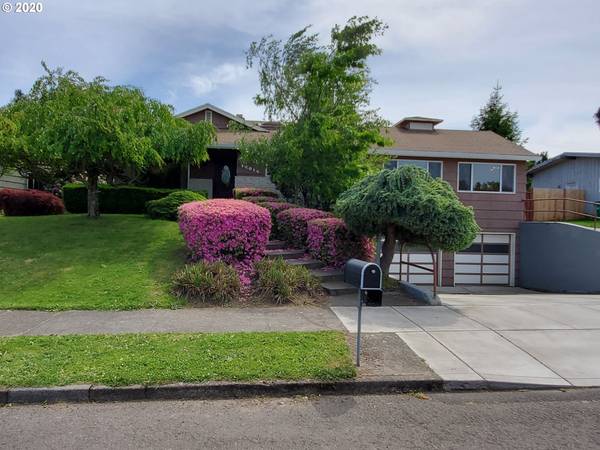 14014 NE RUSSELL ST, Portland, OR 97230