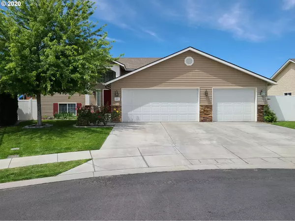 1967 NE 2ND ST, Hermiston, OR 97838