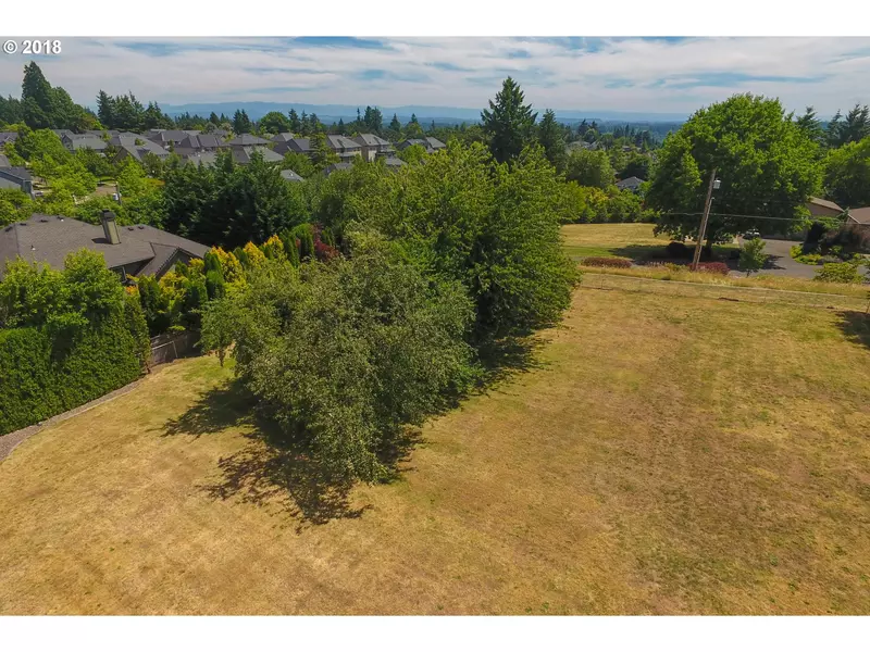 1480 Ridge LN, West Linn, OR 97068