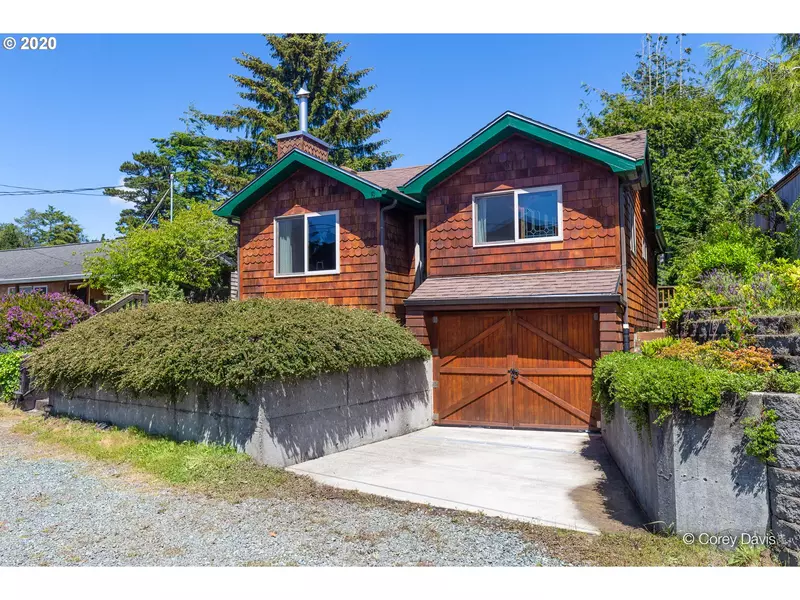 266 FOURTH ST N, Manzanita, OR 97130