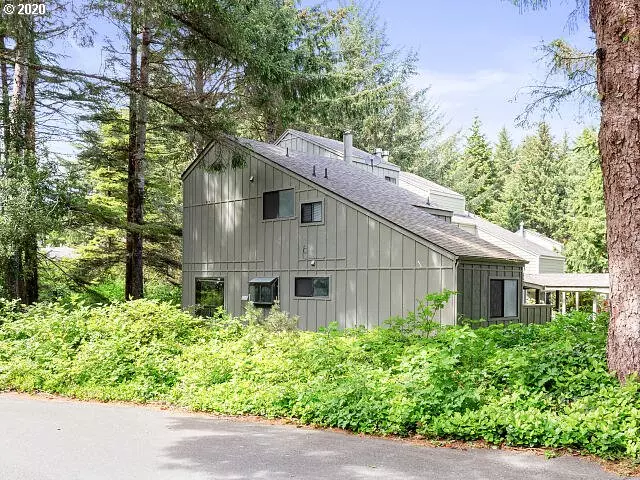 1266 SW MEADOW LN, Depoe Bay, OR 97341