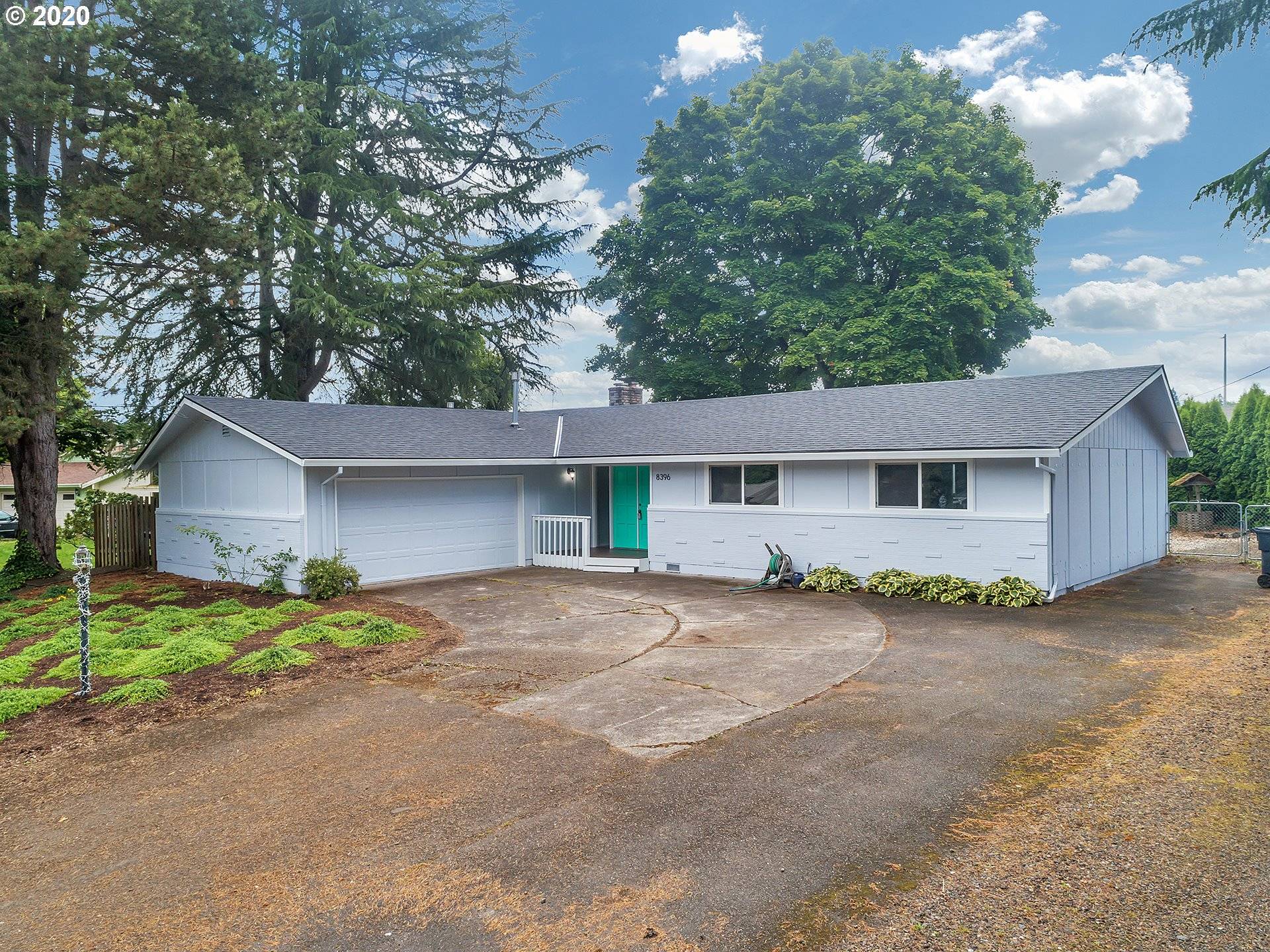 8396 CASON RD, Gladstone, OR 97027