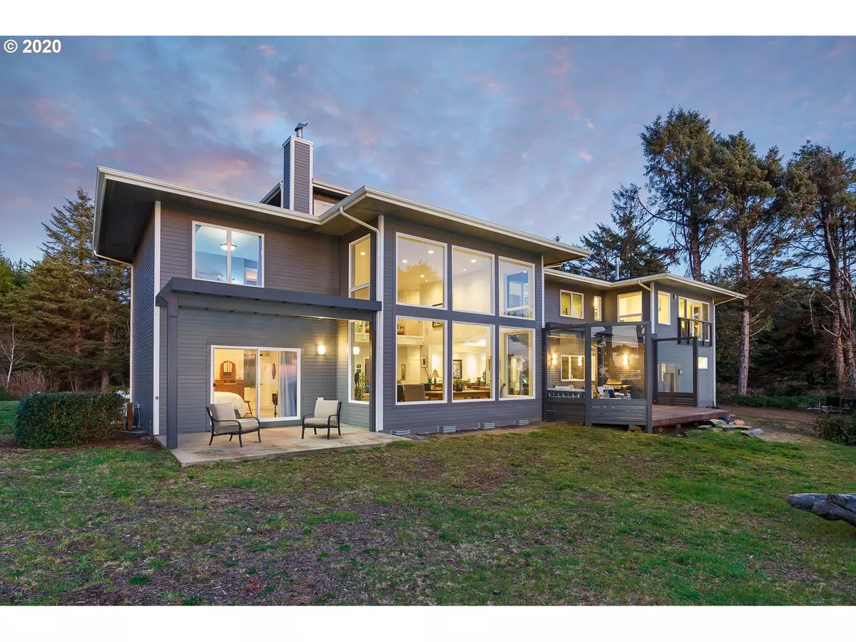 Seal Rock, OR 97376,7710 NW SPRUCE POINTE LN