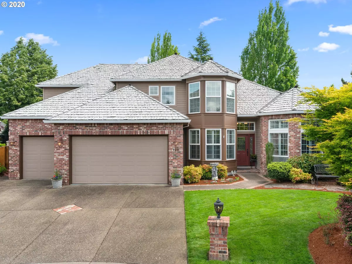 Beaverton, OR 97006,820 NW WINGED FOOT TER